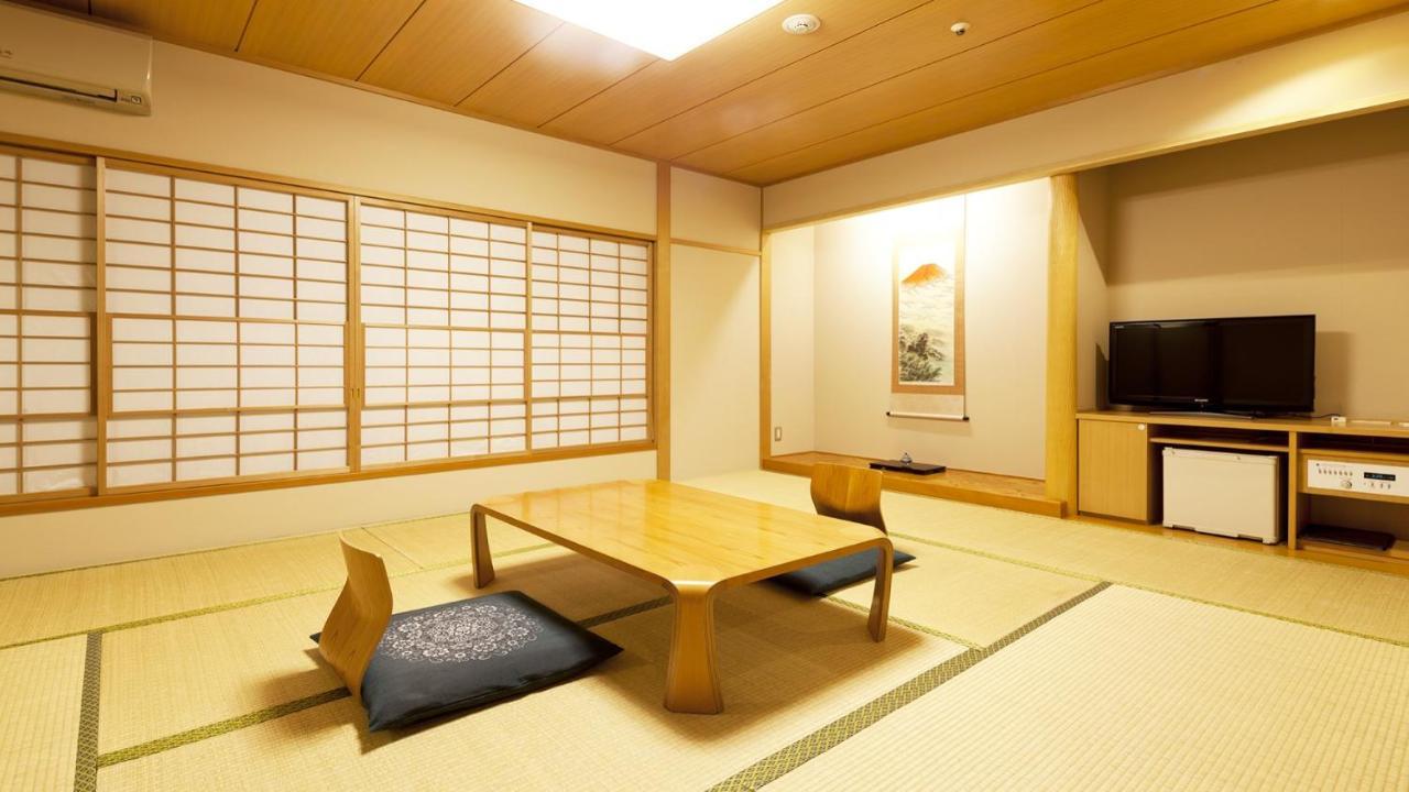Hotel Grand Hill Ichigaya Tokyo Exterior photo
